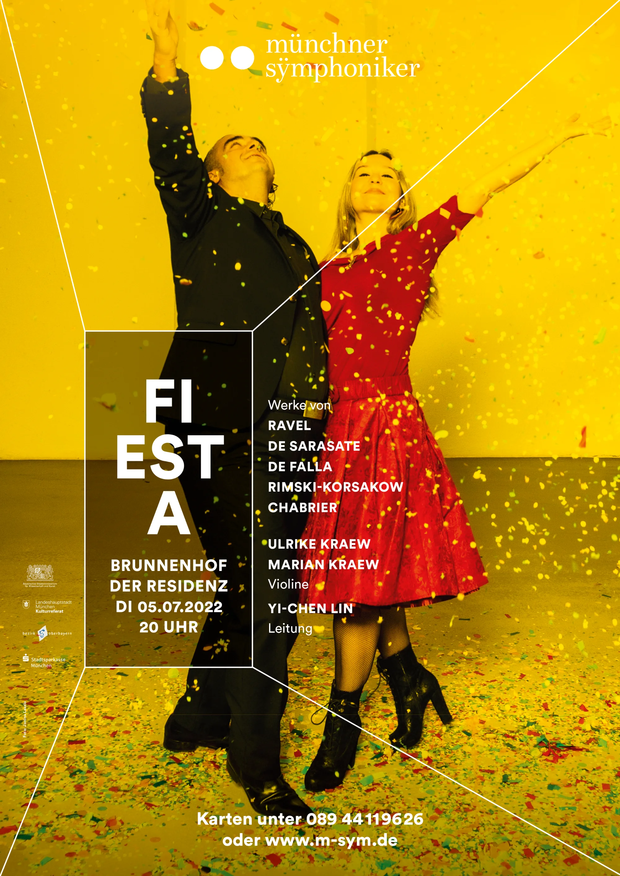 “Fiesta” poster: couple dancing in confetti, red dress, Brunnenhof der Residenz — Münchner Symphoniker poster campaign, campaign photography by Janina Laszlo, Munich